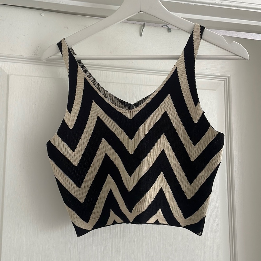 SHEIN Crop Top